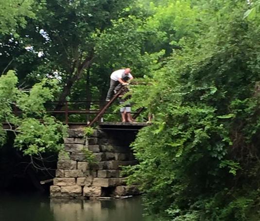 Rigging the zip line